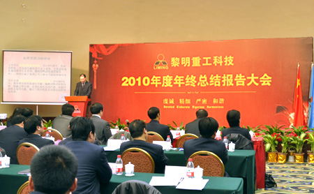 �������Y